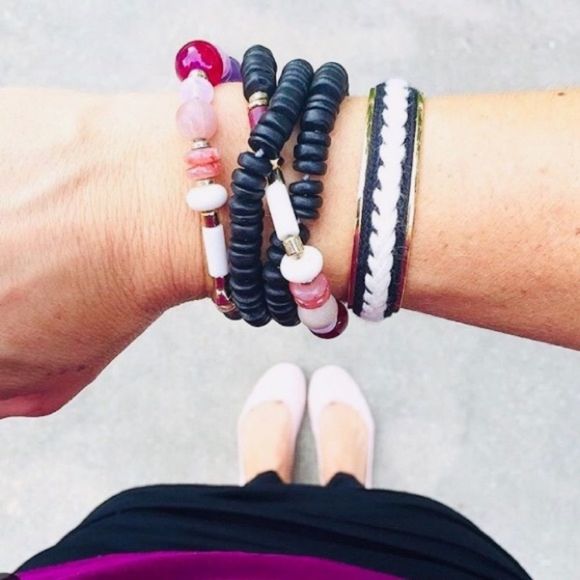 Stella & Dot ~ Genevieve beaded tassel necklace ~ versatile - Picture 6 of 15